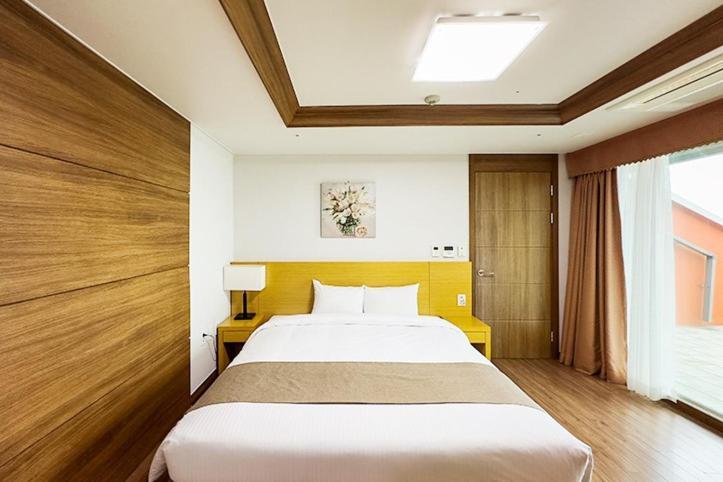 Mohang Haenaru Family Hotel Пуан Номер фото