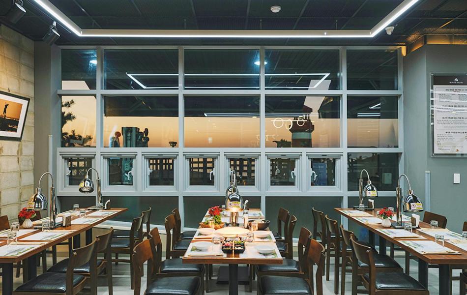 Mohang Haenaru Family Hotel Пуан Экстерьер фото